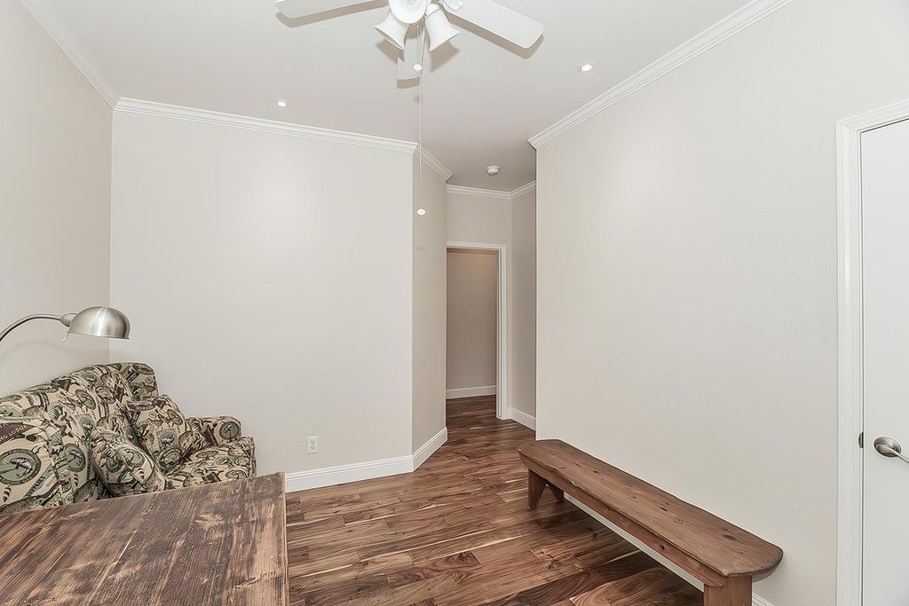 Image 23 of property listing at 1273 W Olson Avenue, Reedley, CA 93654