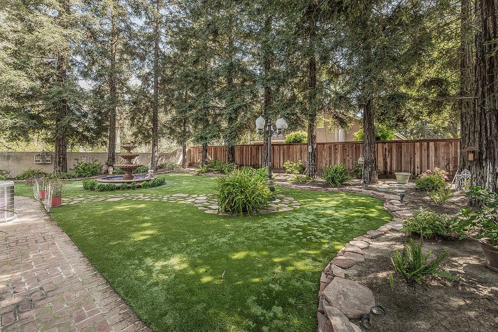 Image 40 of property listing at 1273 W Olson Avenue, Reedley, CA 93654