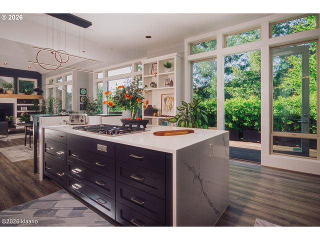 6797 Sw Sean Michael Pl, Portland, OR 97225