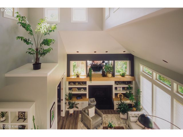 6797 Sw Sean Michael Pl, Portland, OR 97225