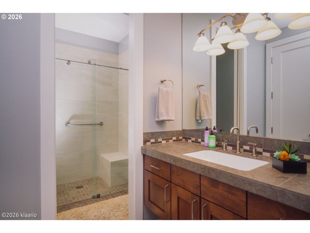 6797 Sw Sean Michael Pl, Portland, OR 97225