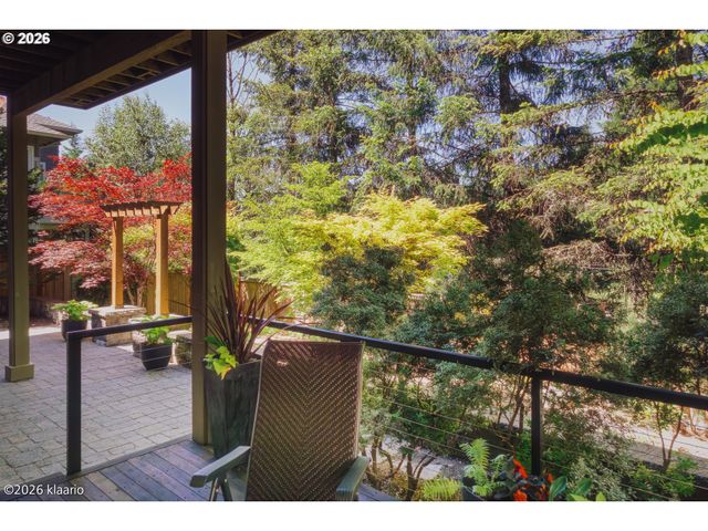 6797 Sw Sean Michael Pl, Portland, OR 97225