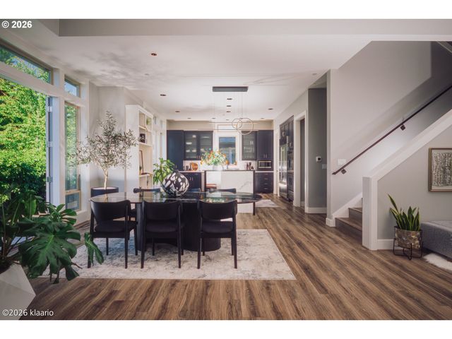 6797 Sw Sean Michael Pl, Portland, OR 97225