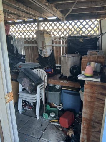 521 NW 189th Ter, Miami Gardens, FL 33169