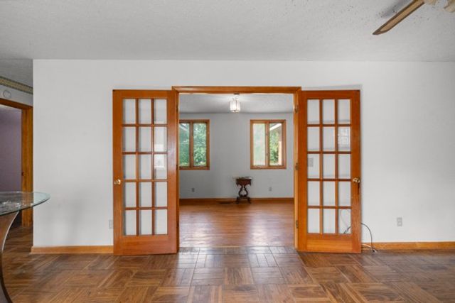 384 Columbia Ave, Centerville, TN 37033