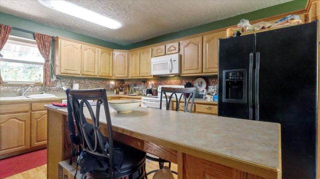 1339 W Business Highway 60-63, Willow Springs, MO 65793