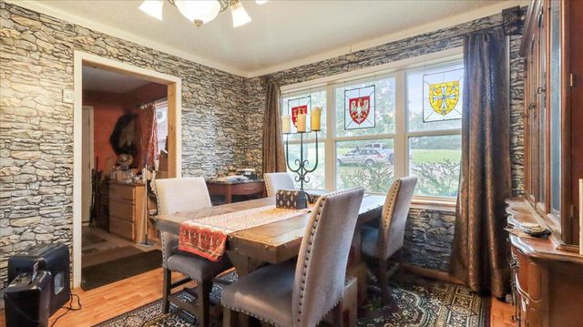 1339 W Business Highway 60-63, Willow Springs, MO 65793