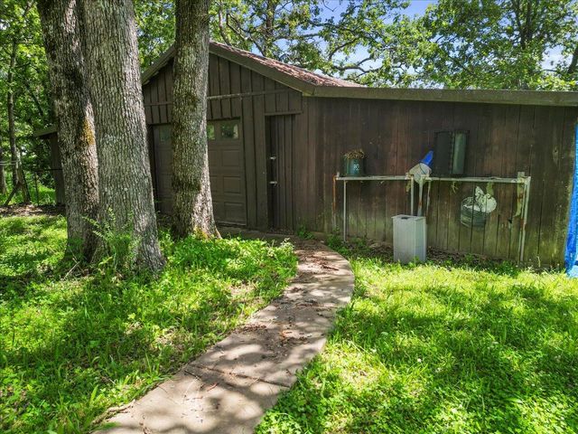 1339 W Business Highway 60-63, Willow Springs, MO 65793