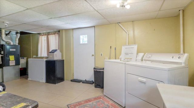 1339 W Business Highway 60-63, Willow Springs, MO 65793