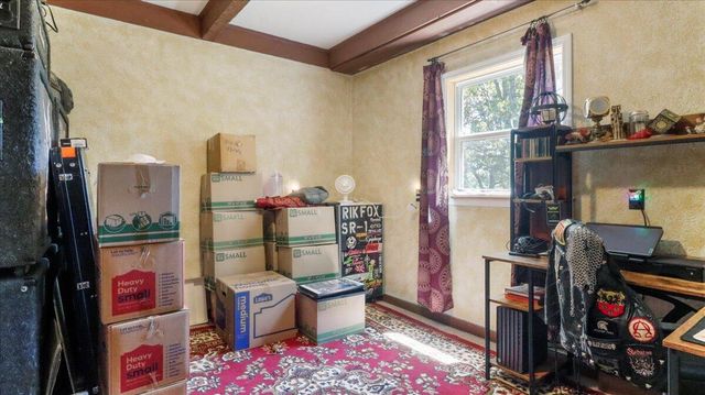 1339 W Business Highway 60-63, Willow Springs, MO 65793