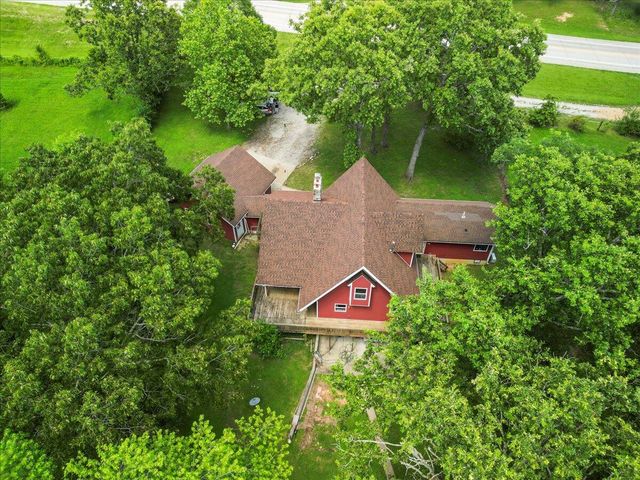 1339 W Business Highway 60-63, Willow Springs, MO 65793