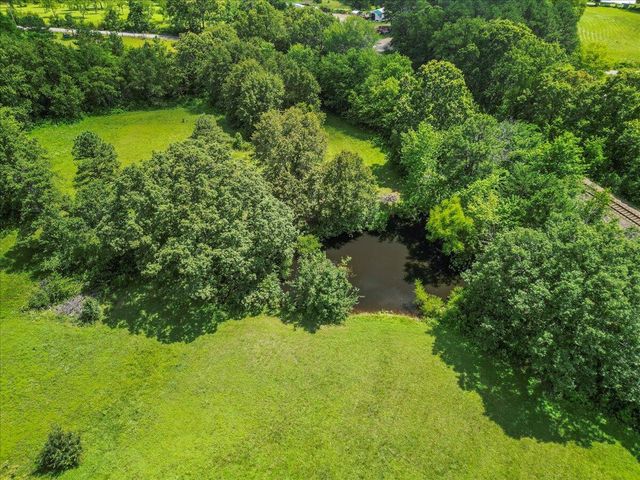 1339 W Business Highway 60-63, Willow Springs, MO 65793