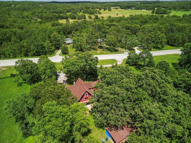 1339 W Business Highway 60-63, Willow Springs, MO 65793