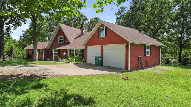 1339 W Business Highway 60-63, Willow Springs, MO 65793