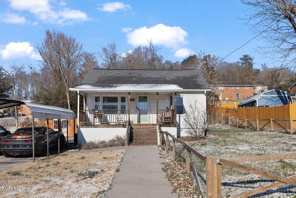 205 Kimberly Drive, Kingsport, TN 37663