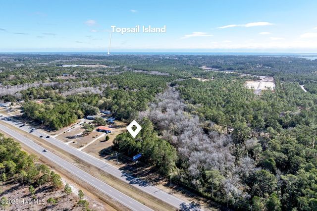 24324 Us Highway 17, Hampstead, NC 28443