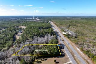 24324 Us Highway 17, Hampstead, NC 28443