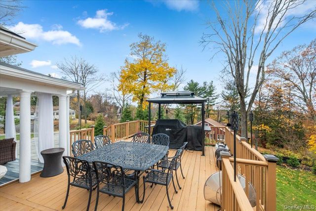 27 Ryder Road, Ossining, NY 10562