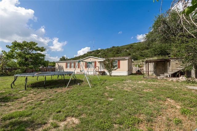 1502 Avenue B, Santa Anna, TX 76878