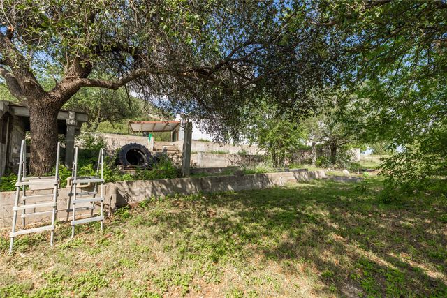 1502 Avenue B, Santa Anna, TX 76878