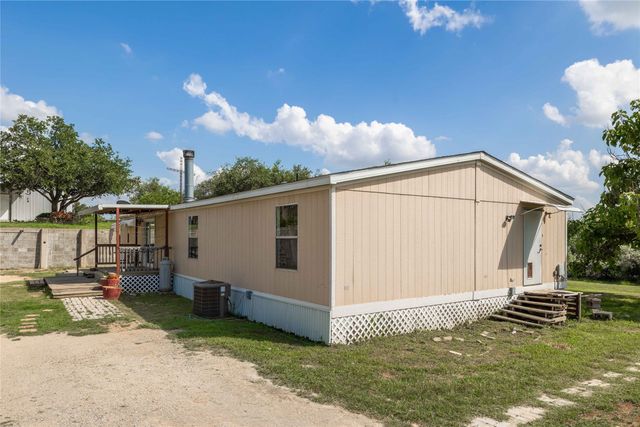 1502 Avenue B, Santa Anna, TX 76878