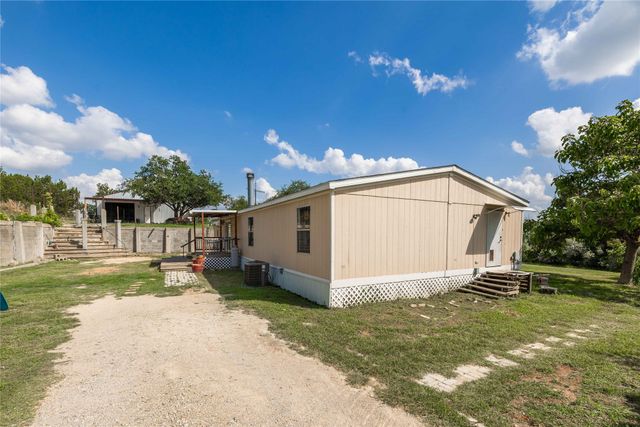 1502 Avenue B, Santa Anna, TX 76878