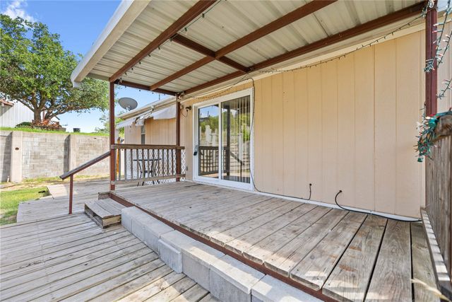 1502 Avenue B, Santa Anna, TX 76878