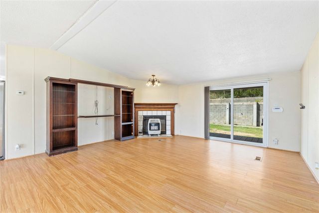 1502 Avenue B, Santa Anna, TX 76878