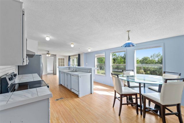 1502 Avenue B, Santa Anna, TX 76878