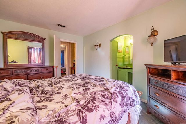 6401 Shirley Drive, Little Rock, AR 72204