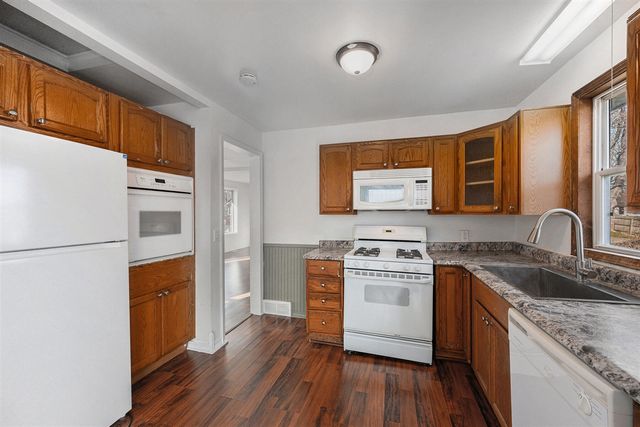 1908 E Stockbridge Avenue, Kalamazoo, MI 49001