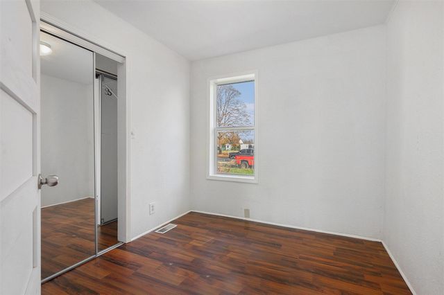 1908 E Stockbridge Avenue, Kalamazoo, MI 49001