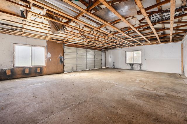 1908 E Stockbridge Avenue, Kalamazoo, MI 49001