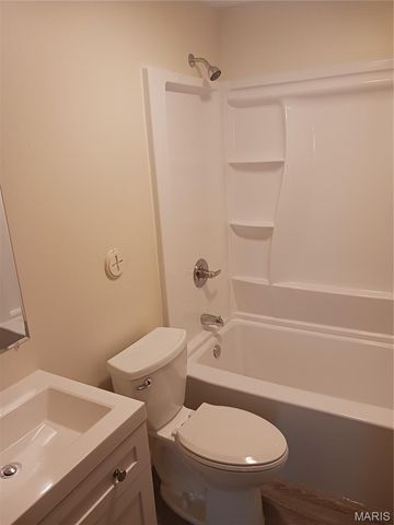 137 Elkan Avenue, St Louis, MO 63135