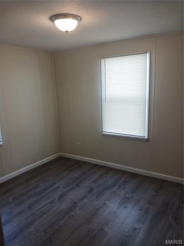 137 Elkan Avenue, St Louis, MO 63135