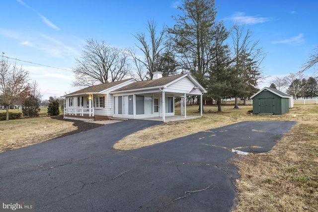 2315 TABLE ROCK RD, Biglerville, PA 17307