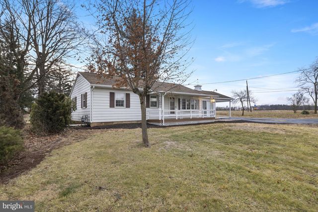 2315 TABLE ROCK RD, Biglerville, PA 17307