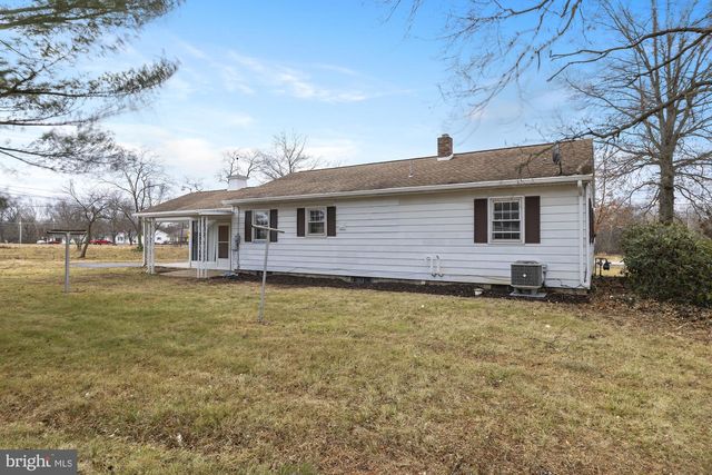 2315 TABLE ROCK RD, Biglerville, PA 17307
