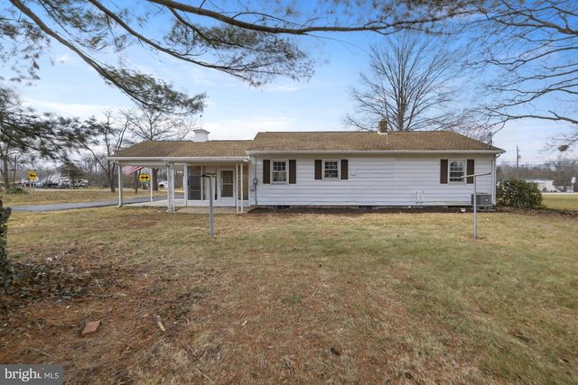 2315 TABLE ROCK RD, Biglerville, PA 17307