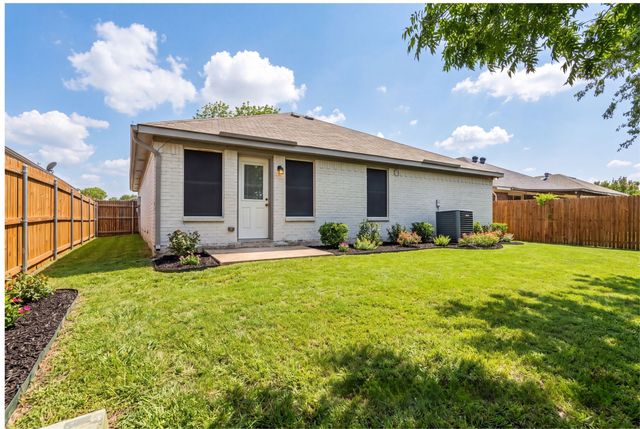 6105 Seese Drive, Arlington, TX 76018