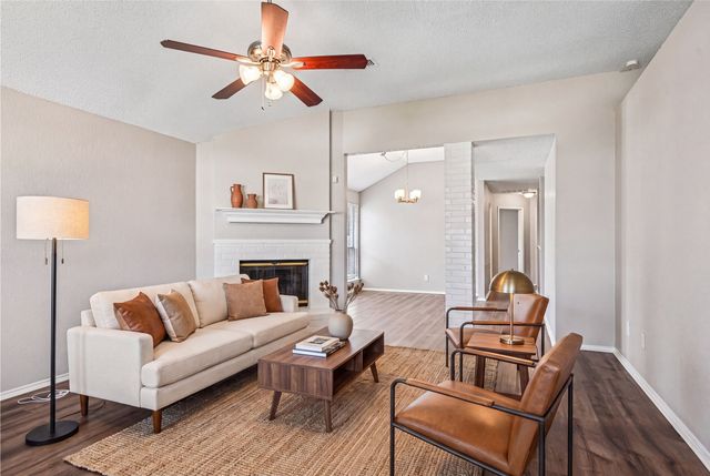 6105 Seese Drive, Arlington, TX 76018
