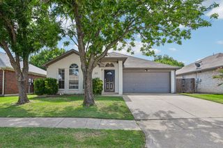 6105 Seese Drive, Arlington, TX 76018