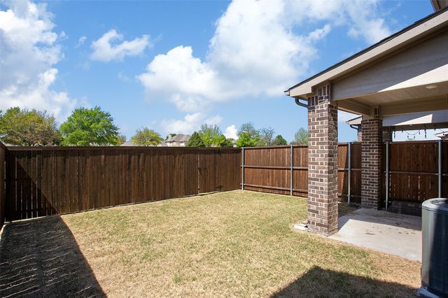 5529 Liberty Drive, The Colony, TX 75056