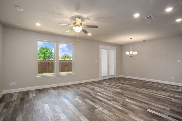 5529 Liberty Drive, The Colony, TX 75056