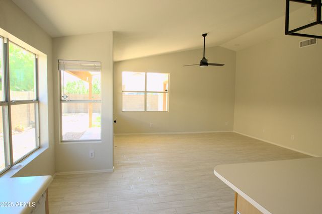 7929 W WESCOTT Drive, Glendale, AZ 85308