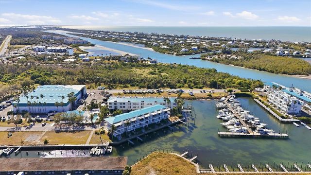 8276 HARBORSIDE CIRCLE, Englewood, FL 34224