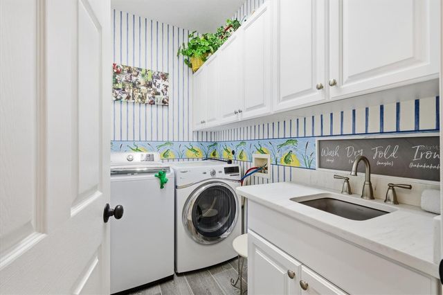 8276 HARBORSIDE CIRCLE, Englewood, FL 34224