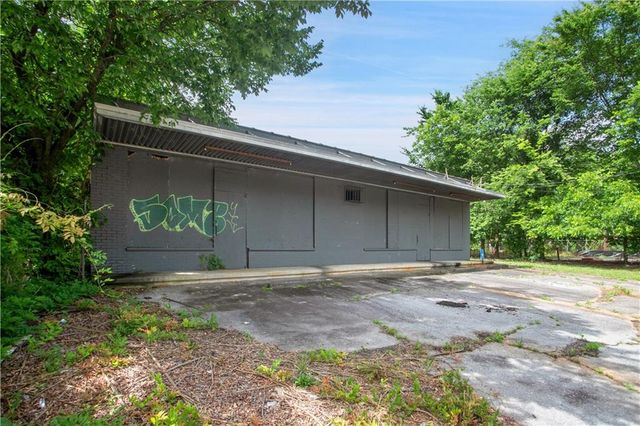 638 Dill Avenue SW, Atlanta, GA 30310