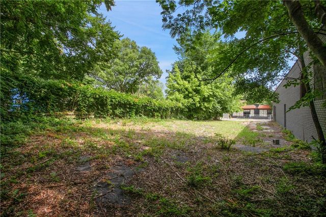 638 Dill Avenue SW, Atlanta, GA 30310