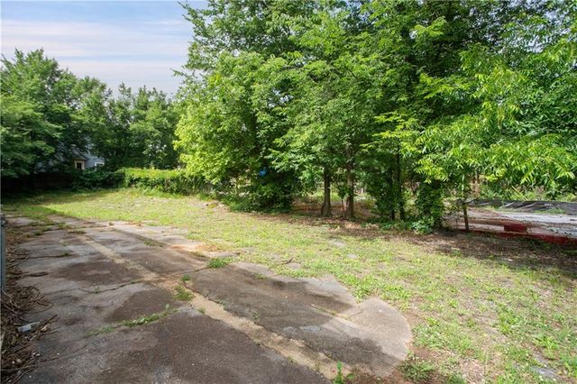 638 Dill Avenue SW, Atlanta, GA 30310